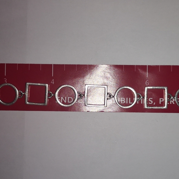 Unique circle/square Sterling silver bracelet - Picture 2 of 6